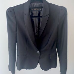 Tailored Classic Black Zara Blazer